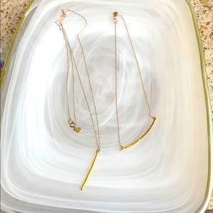 2 gold tone layer necklaces